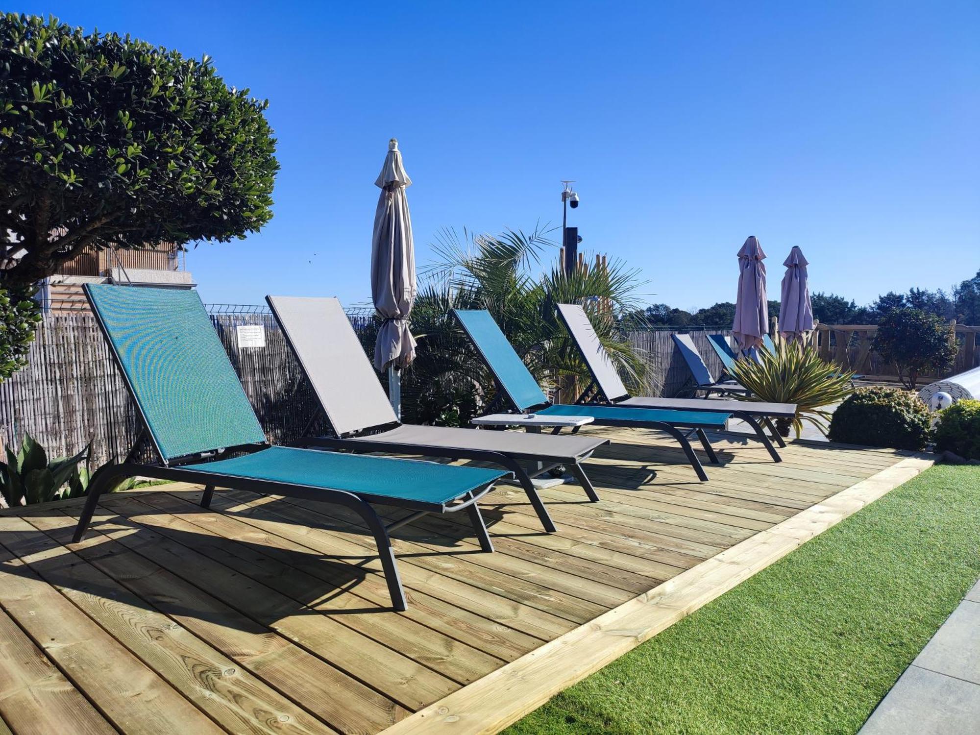 Cote Et Mer - Appartement Haut Standing Dans Villa Avec Piscine Et Vue Mer Taglio-Isolaccio Eksteriør billede